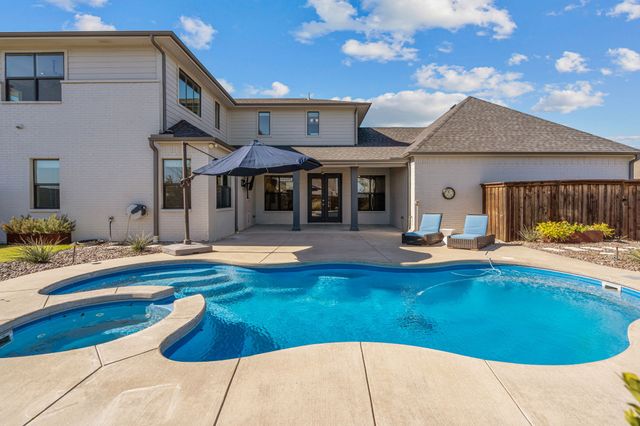 13620 Walsh Avenue, Fort Worth, TX 76008