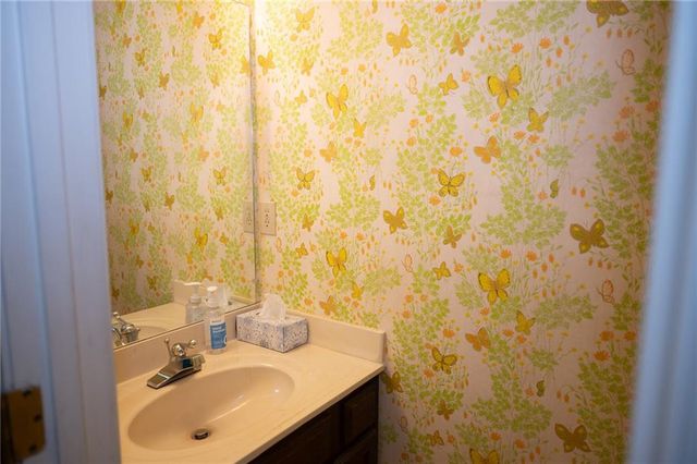 2210 Laurel Mill Way, Roswell, GA 30076