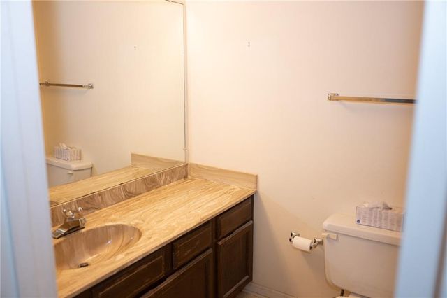 2210 Laurel Mill Way, Roswell, GA 30076