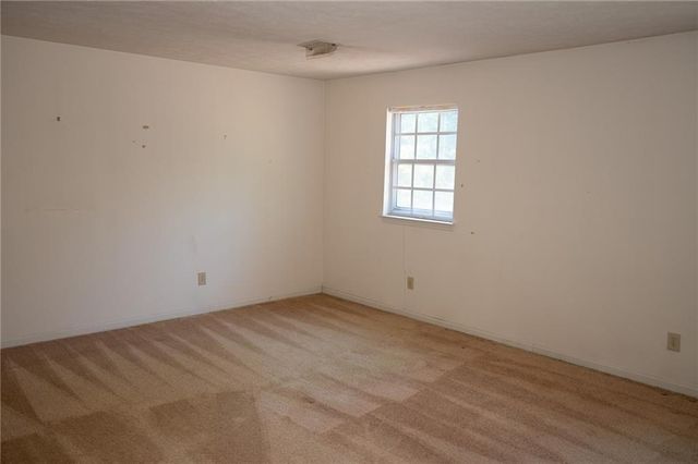 2210 Laurel Mill Way, Roswell, GA 30076