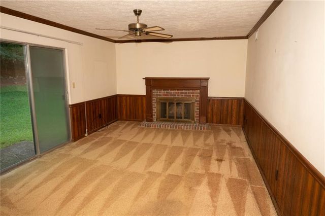 2210 Laurel Mill Way, Roswell, GA 30076