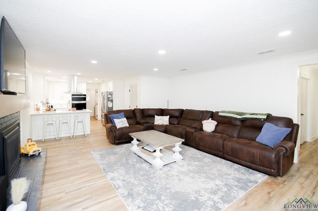 3627 Smelley Rd., Longview, TX 75605