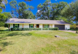 3627 Smelley Rd., Longview, TX 75605
