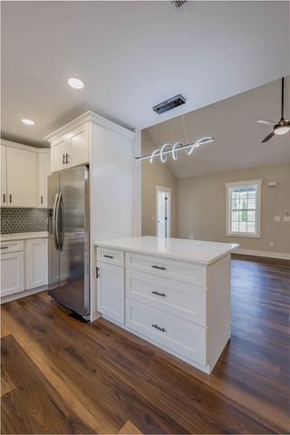 502 Hennessee Ave, Morrison, TN 37357