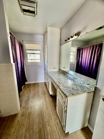216 Bluebonnett Drive, Marlin, TX 76661
