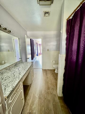 216 Bluebonnett Drive, Marlin, TX 76661