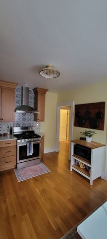 26 Owencroft Rd 1, Boston, MA 02124