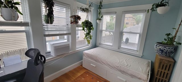 26 Owencroft Rd 1, Boston, MA 02124