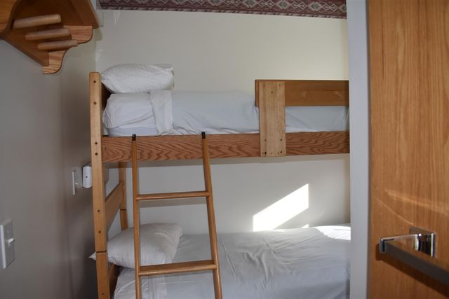 9 Trailside Executive 9, Cambridge, VT 05464