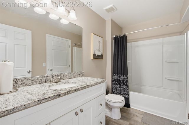 3146 Promenade Circle, Ann Arbor, MI 48108