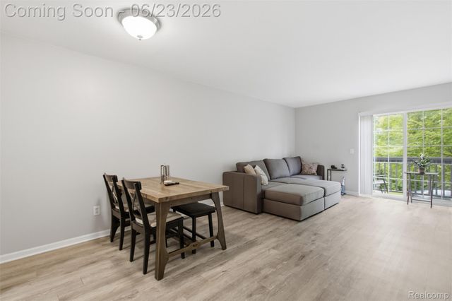 3146 Promenade Circle, Ann Arbor, MI 48108
