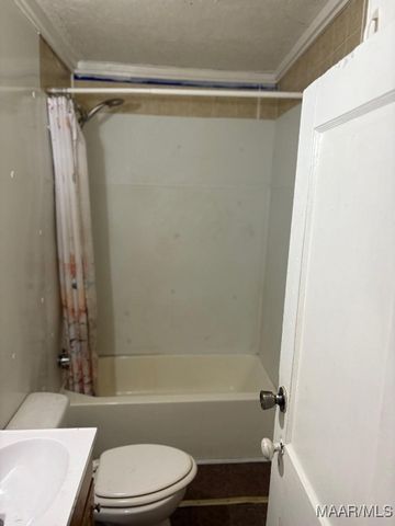 1919 Lauderdale Street, Selma, AL 36701