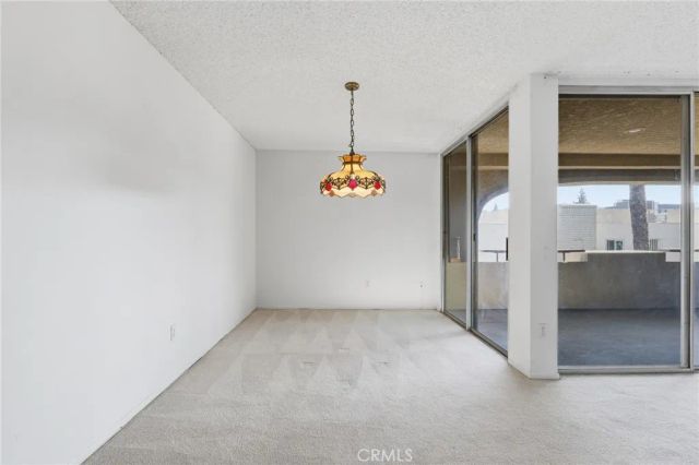 5330 Lindley Avenue 305, Encino, CA 91316