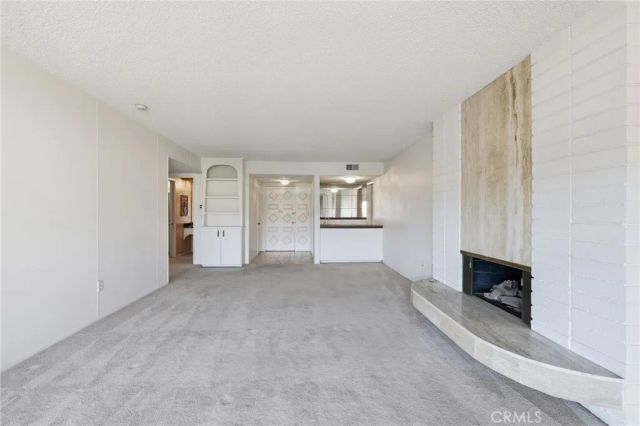 5330 Lindley Avenue 305, Encino, CA 91316
