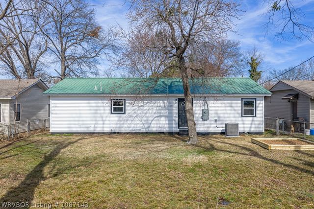 1810 Waco Street, Fort Smith, AR 72901