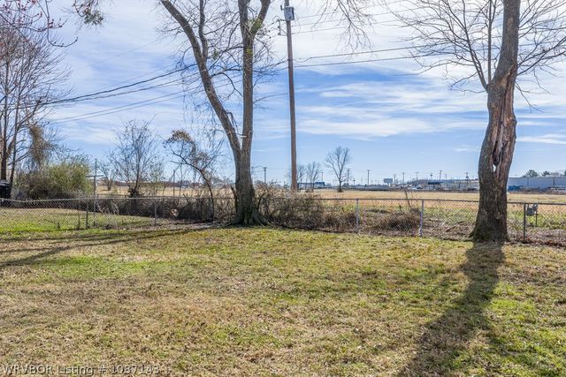 1810 Waco Street, Fort Smith, AR 72901