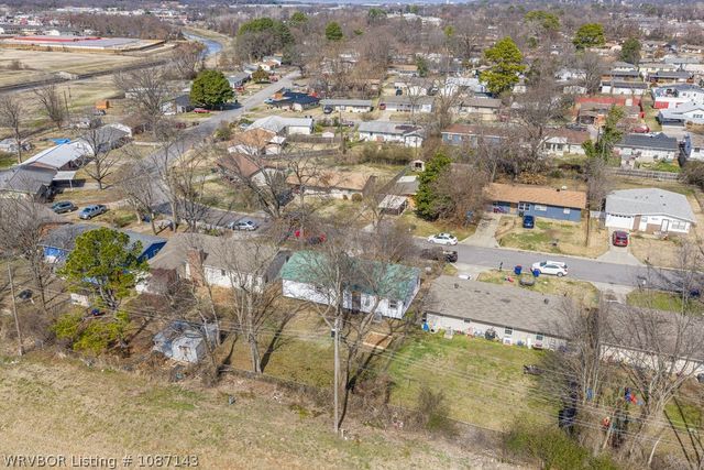 1810 Waco Street, Fort Smith, AR 72901