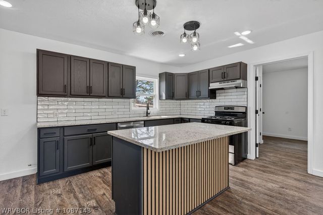 1810 Waco Street, Fort Smith, AR 72901