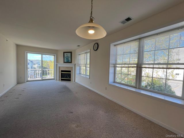 1311 Half Moon Bay Drive, Croton-on-hudson, NY 10520
