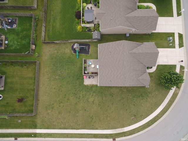 6208 Silvercreek Drive, West Lafayette, IN 47906