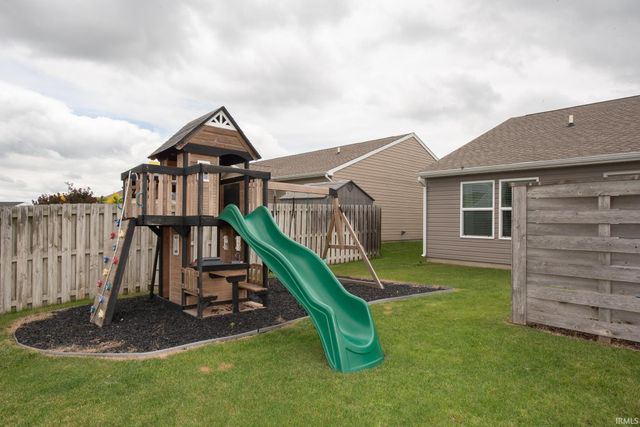6208 Silvercreek Drive, West Lafayette, IN 47906