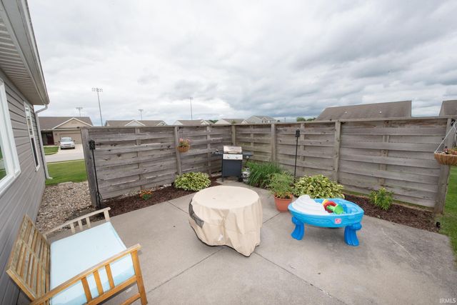 6208 Silvercreek Drive, West Lafayette, IN 47906