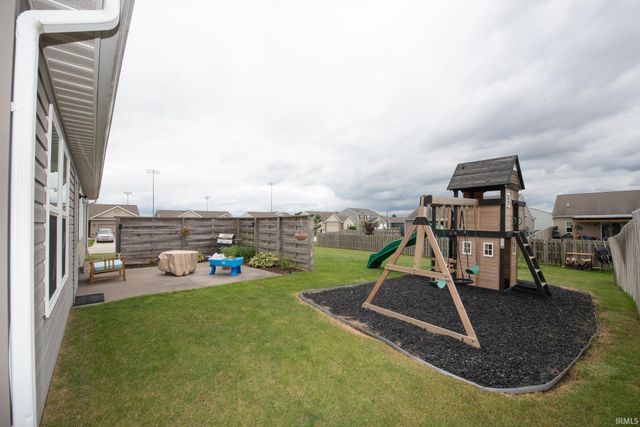 6208 Silvercreek Drive, West Lafayette, IN 47906
