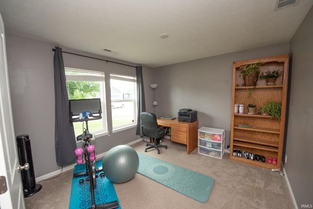 6208 Silvercreek Drive, West Lafayette, IN 47906