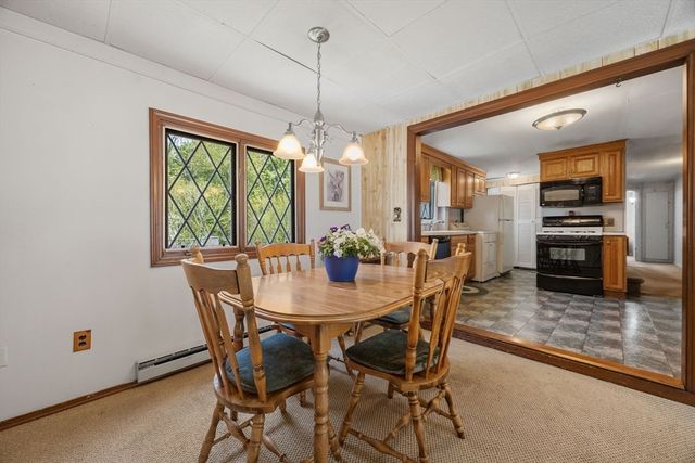 142 Bald Eagle Rd, Weymouth, MA 02190