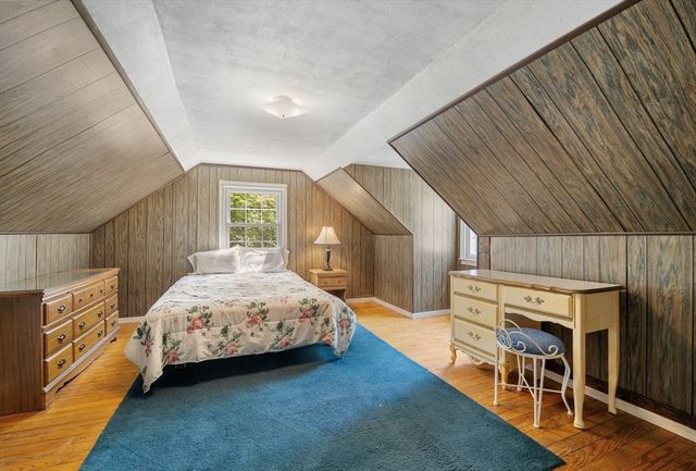 142 Bald Eagle Rd, Weymouth, MA 02190