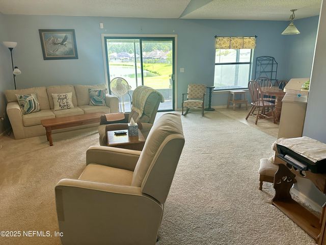 1715 SAW LAKE Drive, Middleburg, FL 32068