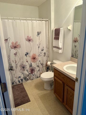 1715 SAW LAKE Drive, Middleburg, FL 32068