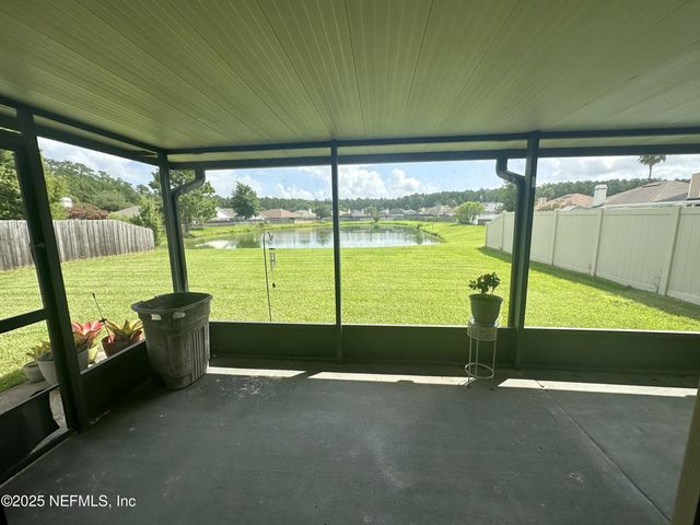 1715 SAW LAKE Drive, Middleburg, FL 32068