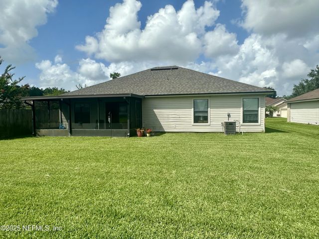 1715 SAW LAKE Drive, Middleburg, FL 32068
