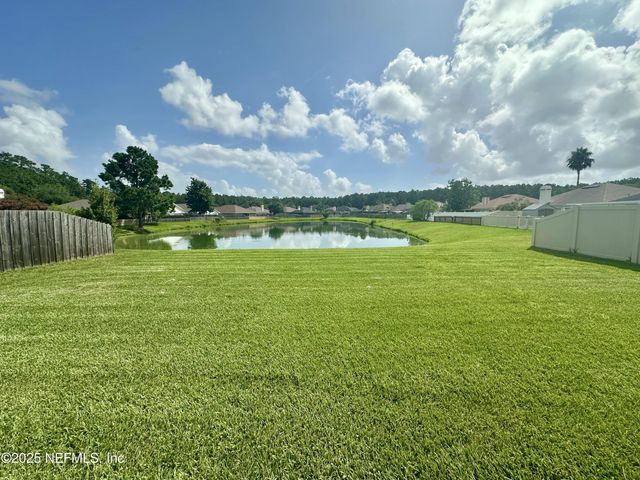 1715 SAW LAKE Drive, Middleburg, FL 32068