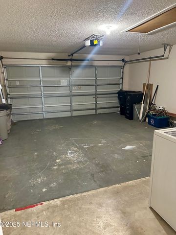 1715 SAW LAKE Drive, Middleburg, FL 32068