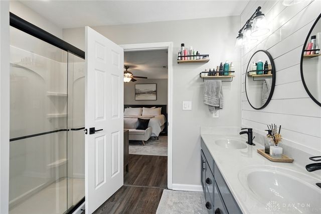 4220 Crow Court, Miamisburg, OH 45342