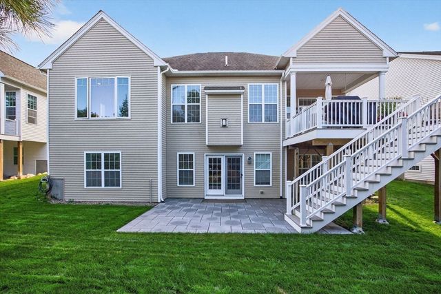 38 Skipping Stone, Plymouth, MA 02360