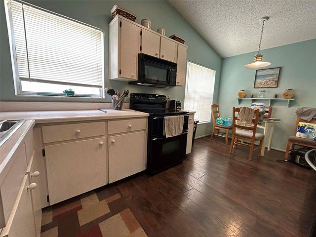 3155 SMOKE SIGNAL CIRCLE, Kissimmee, FL 34746