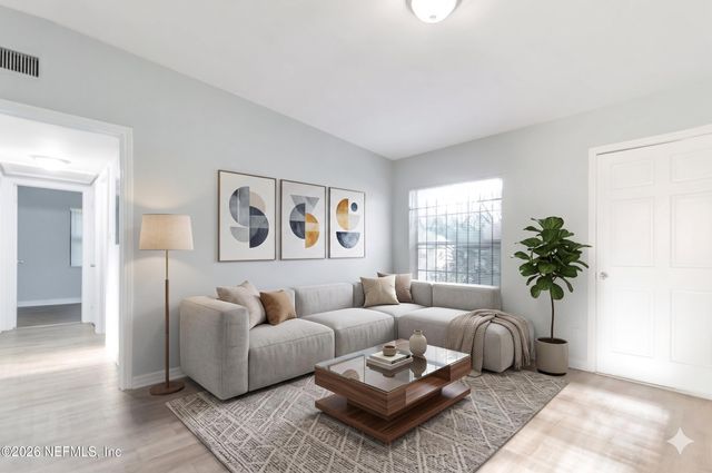 6109 STRAWFLOWER Place, Jacksonville, FL 32209