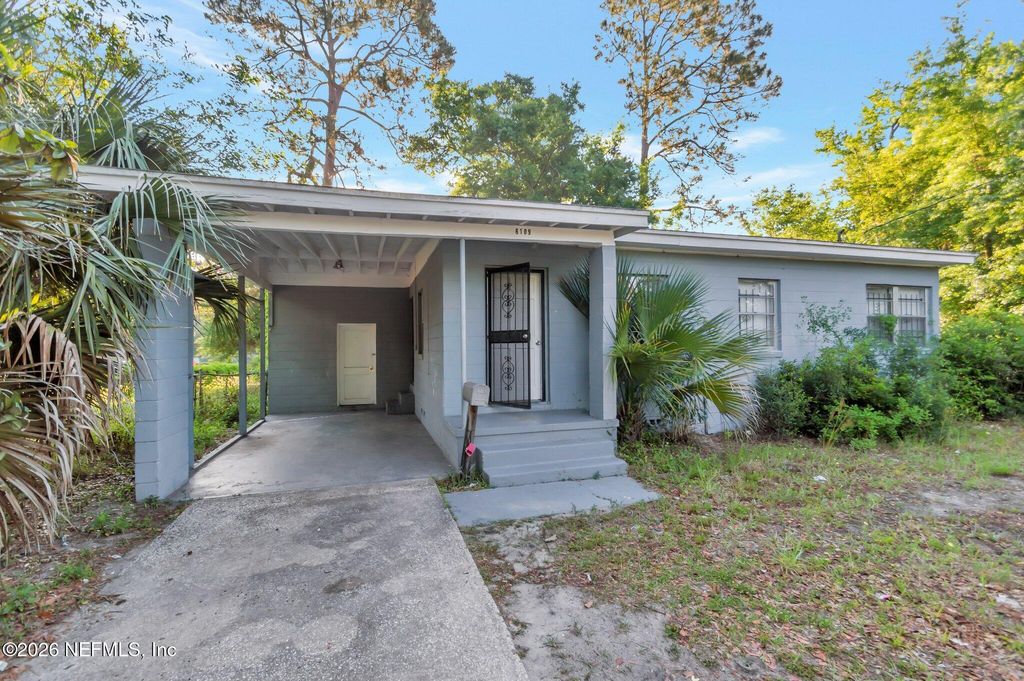 6109 STRAWFLOWER Place, Jacksonville, FL 32209