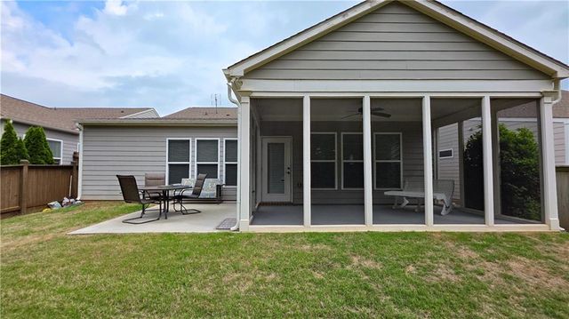 225 Windsor Park Drive, Woodstock, GA 30188