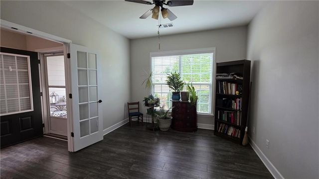 225 Windsor Park Drive, Woodstock, GA 30188