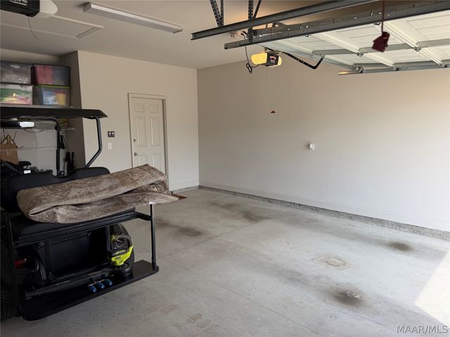 9353 Crescent Lodge Circle, Pike Road, AL 36064