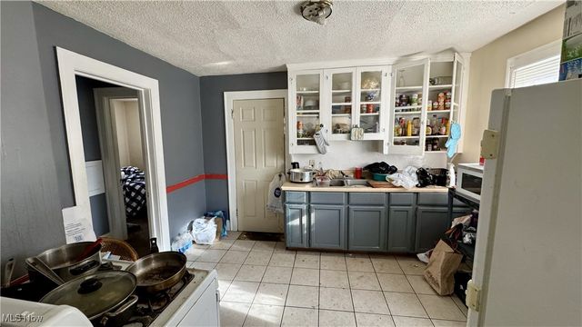 3439 E 104th Street, Cleveland, OH 44104