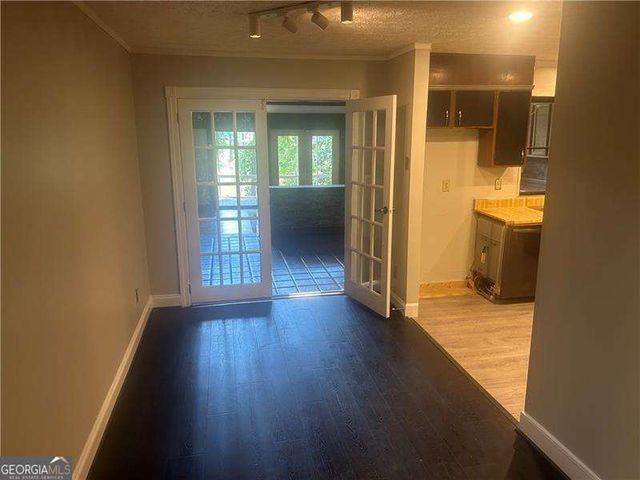 732 Martin Road, Stone Mountain, GA 30088