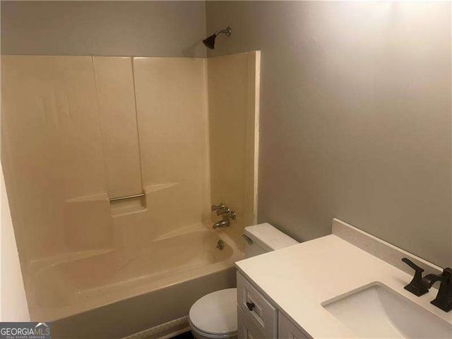 732 Martin Road, Stone Mountain, GA 30088