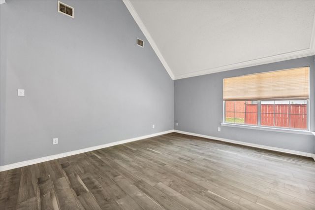 301 Andre Drive, Irving, TX 75063