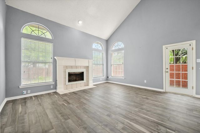 301 Andre Drive, Irving, TX 75063