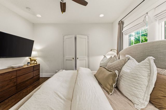 5451 Merrimac Avenue, Dallas, TX 75206